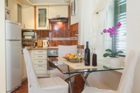  Apartments Kalalarga Deluxe  Макарска 